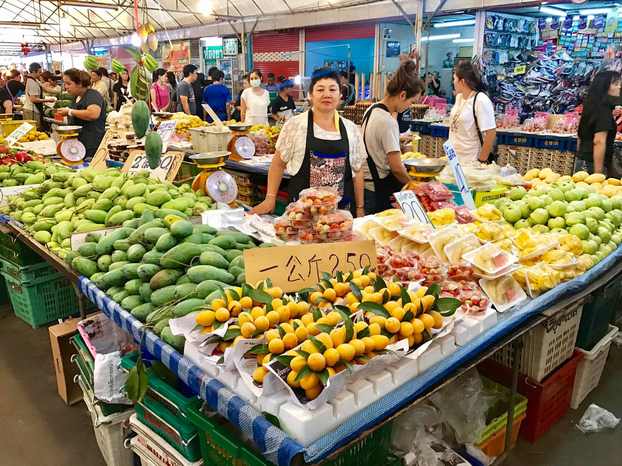 ทำเลค้าขาย-ตลาดนวลจันทร์38-1 ตลาดนัดนวลจันทร์ 38 - ตลาดวังรุ้ง - ตลาดเจ้สั่งลุย ทำเลค้าขาย