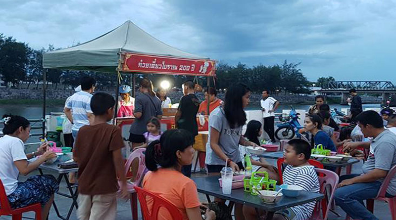 ทำเลค้าขาย-ตลาดโคยกี๊-002 ตลาดเก่าริมน้ำโคยกี๊ Ratchaburi Chinese Night Market