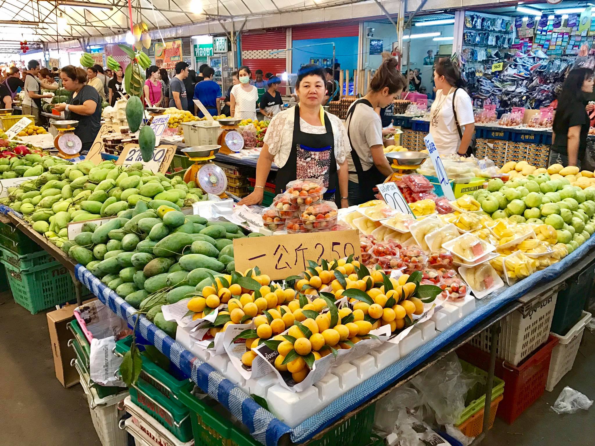 ทำเลค้าขาย-ตลาดนัดนวลจันทร์38