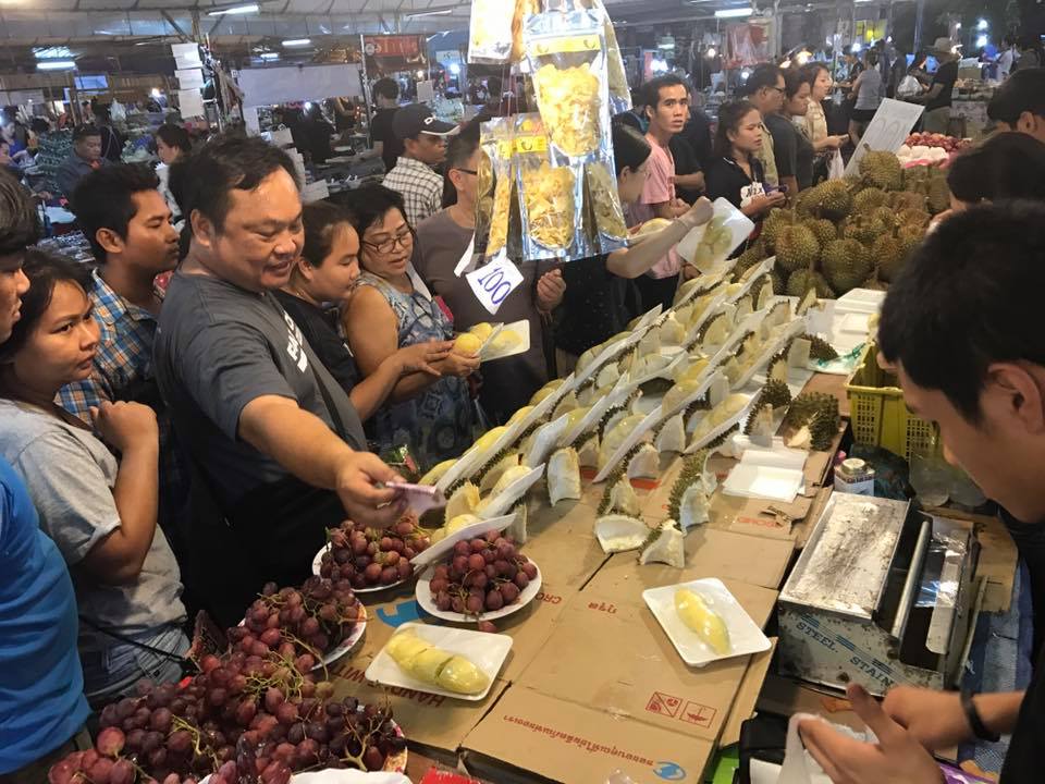 ทำเลค้าขาย-ตลาดนวลจันทร์38-2 ตลาดนัดนวลจันทร์ 38 - ตลาดวังรุ้ง - ตลาดเจ้สั่งลุย ทำเลค้าขาย