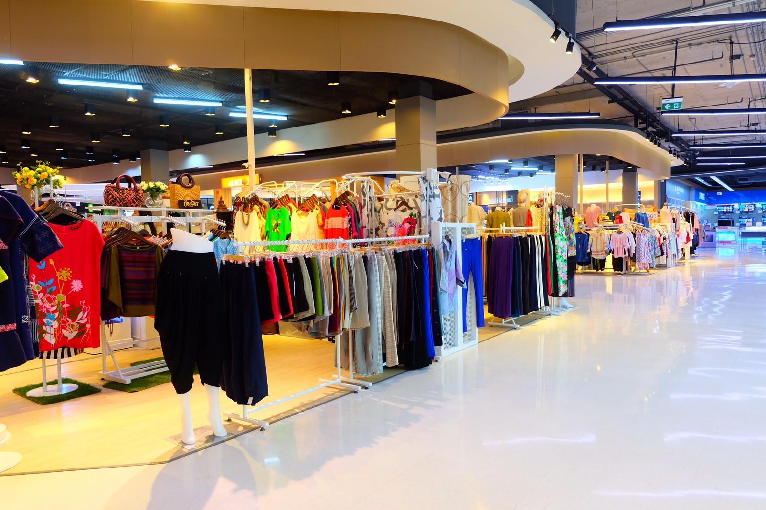 R_Square_Zone_738 R-Square Robinson ฉะเชิงเทรา