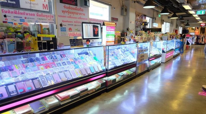 IT Zone โลตัส กิ่งแก้ว สมุทรปราการ