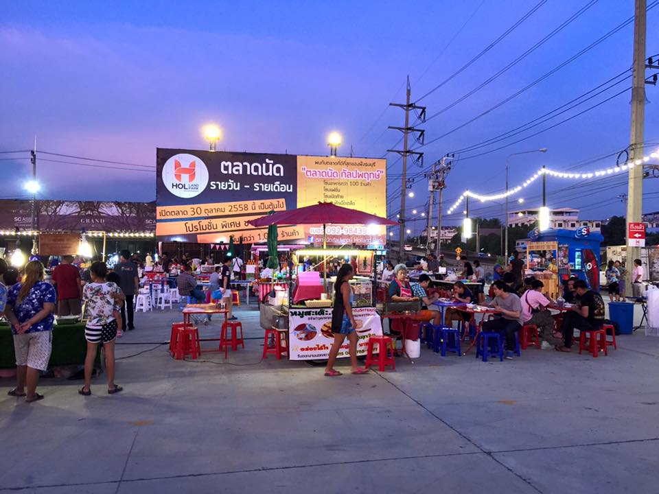 ทำเลค้าขาย-holland04 ตลาดนัด Holland กัลปพฤกษ์