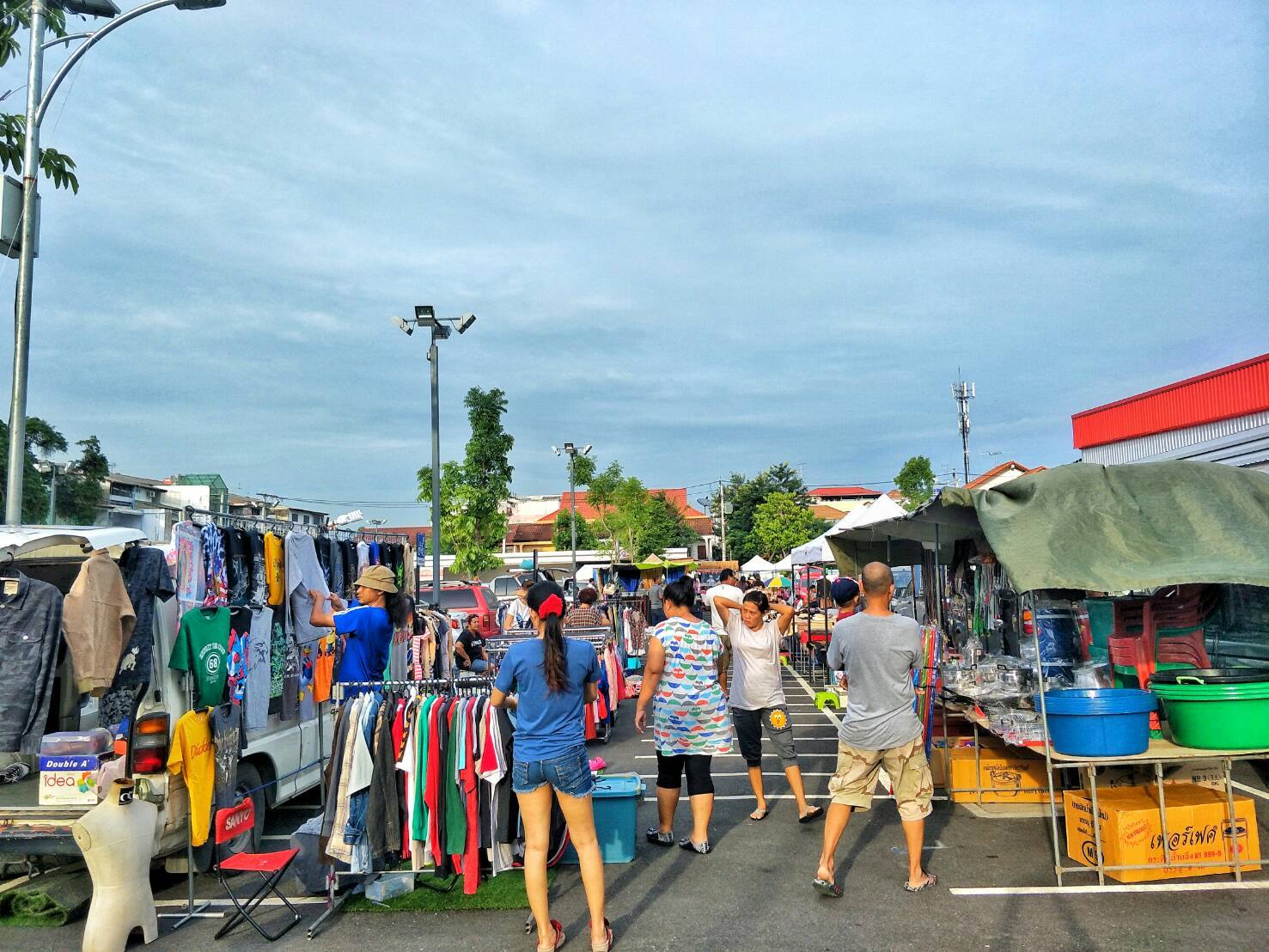 ทำเลค้าขาย-ตลาดอมร04 ตลาดอมร ทำเลขายของย่านลำลูกกา-สายไหม-ดอนเมือง