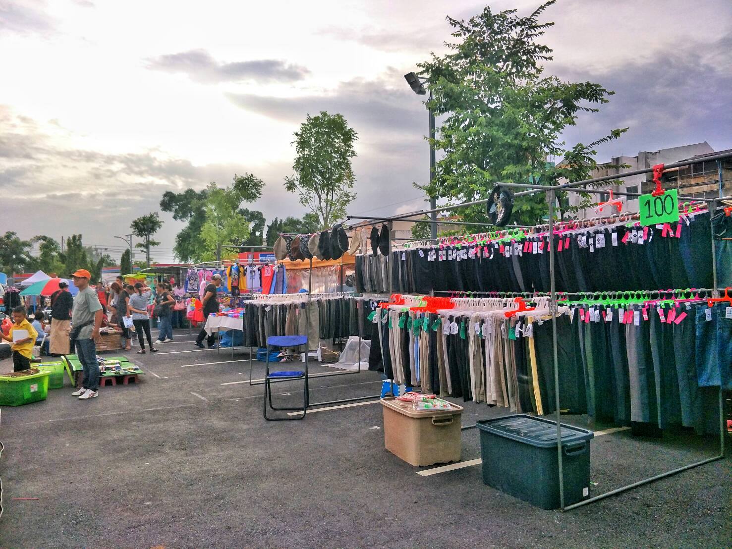 ทำเลค้าขาย-ตลาดอมร08 ตลาดอมร ทำเลขายของย่านลำลูกกา-สายไหม-ดอนเมือง