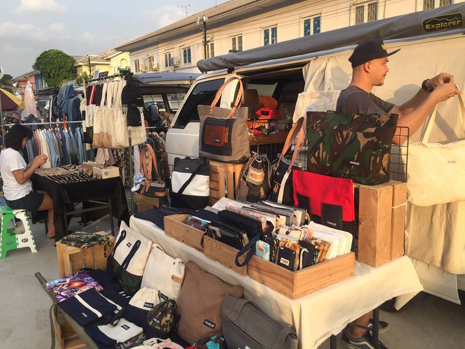 ทำเลค้าขาย-ตลาชิคาลา ตลาดหลังมอ ชิคารา ม.รังสิต
