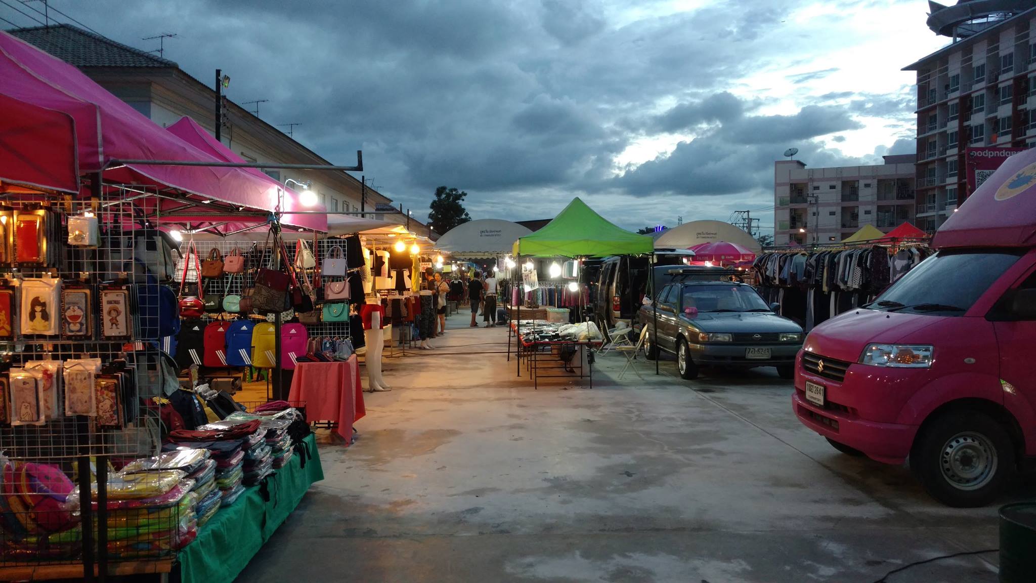 ทำเลค้าขาย-ตลาชิคาลา10 ตลาดหลังมอ ชิคารา ม.รังสิต