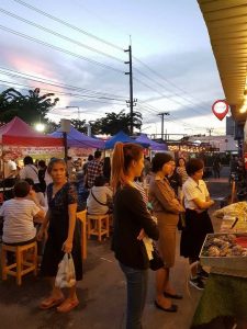 ทำเลค้าขาย-ตลาดนัดบางปะกอก12-225x300 ทำเลค้าขาย ตลาดนัดบางปะกอก12