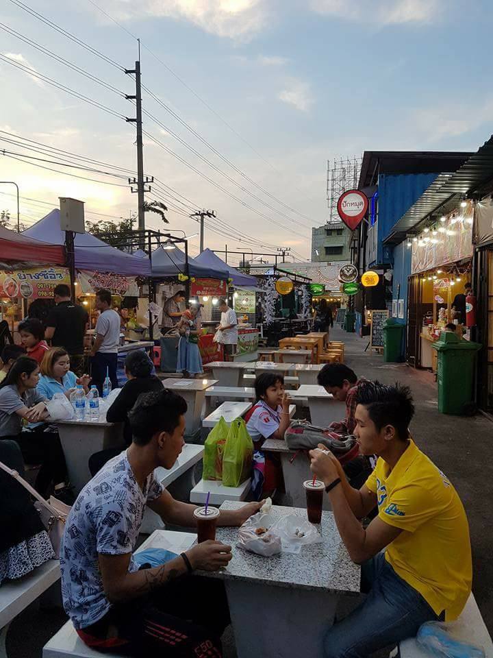 ทำเลค้าขาย-ตลาดนัดบางปะกอก13 ตลาดเปิดท้ายหน้าห้าง Big C บางปะกอก