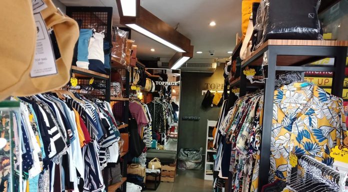 เซ้งด่วน 650000 บาท อยู่สยามสแควร์ 