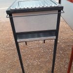 เตาปิ้งย่างขนาดใหญ่มีตะเเกรงรองถ่าน