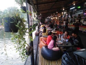 ตลาดคลองขุดเจ้าเมือง04-300x225 ตลาดคลองขุดเจ้าเมือง04