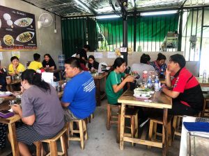 ก๋วยเตี๋ยวเรือนรกแตก5-300x225 ก๋วยเตี๋ยวเรือนรกแตก5
