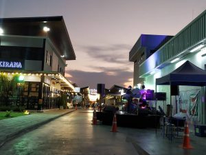 โอโซนพลาซ่าตลาดนัด08-300x225 โอโซนพลาซ่าตลาดนัด08