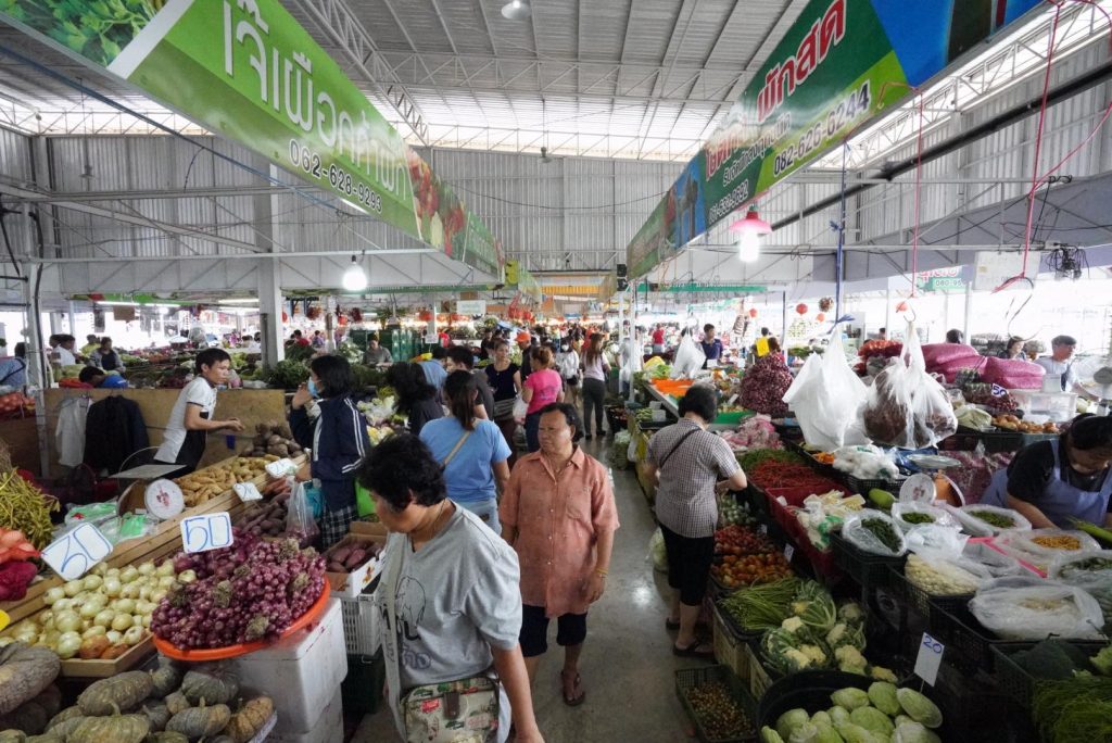 ตลาดเวิลด์มาร์เกต์12-1024x684 ตลาดเวิลด์ไนท์มาร์เก็ต ถนนเลียบคลองทวีวัฒนา